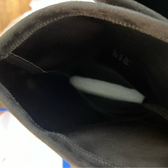 Stuart Weitzman Genna Suede Boots NWT - Picture 11 of 13